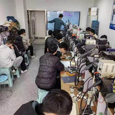 鄭州華人軟件設(shè)計(jì)學(xué)校UI設(shè)計(jì)課程介紹與軟件開發(fā)的融合之路